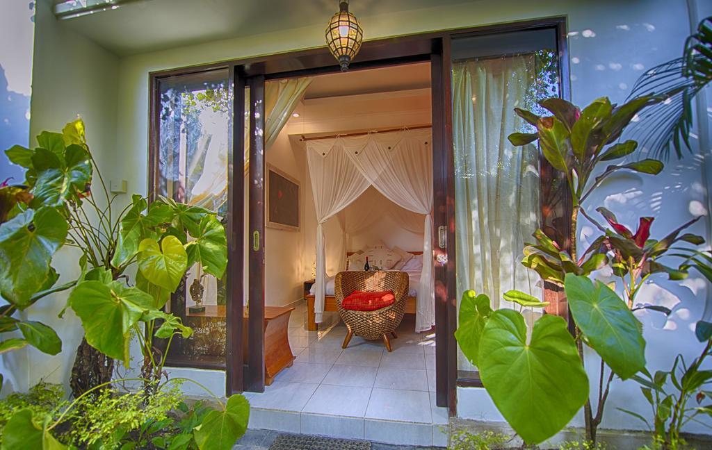 Garden Villas 塞米亚克 外观 照片