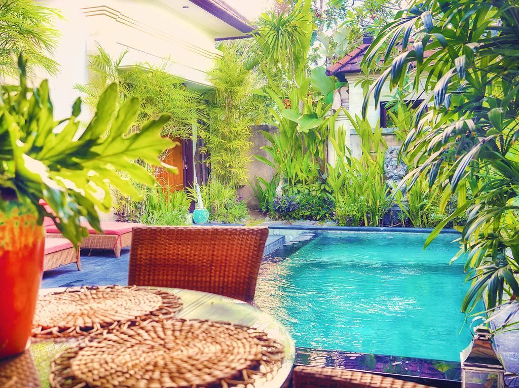 Garden Villas 塞米亚克 外观 照片