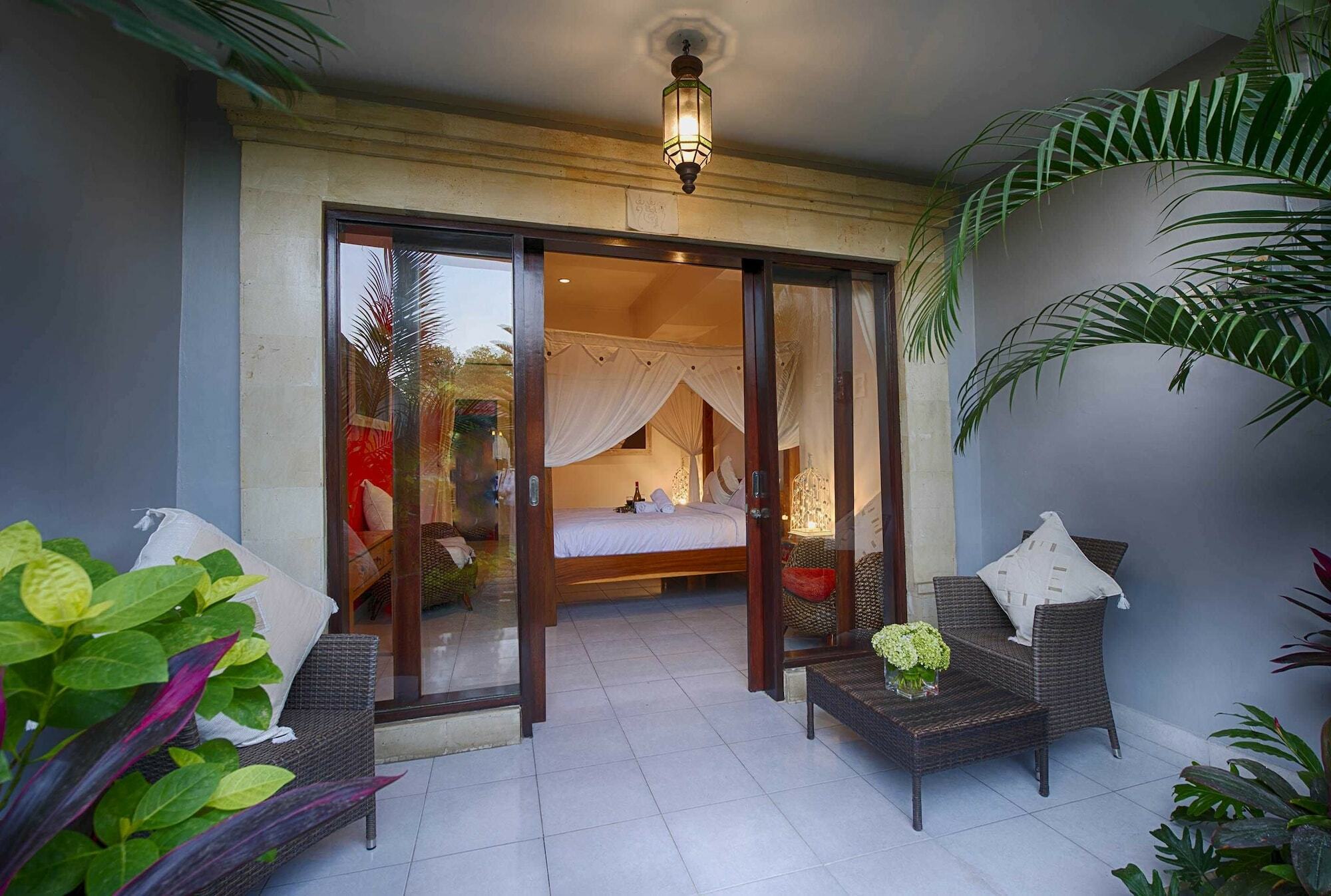 Garden Villas 塞米亚克 外观 照片