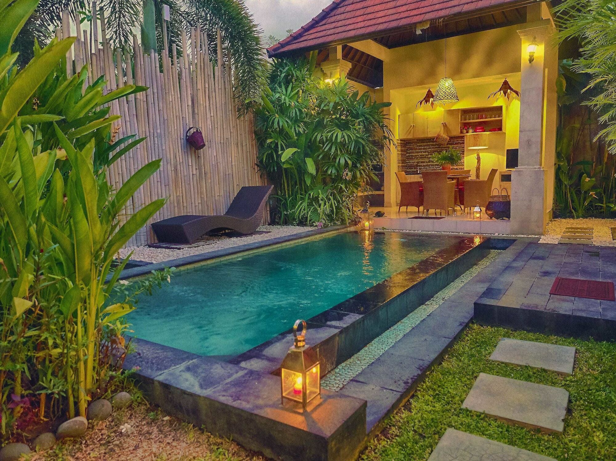 Garden Villas 塞米亚克 外观 照片