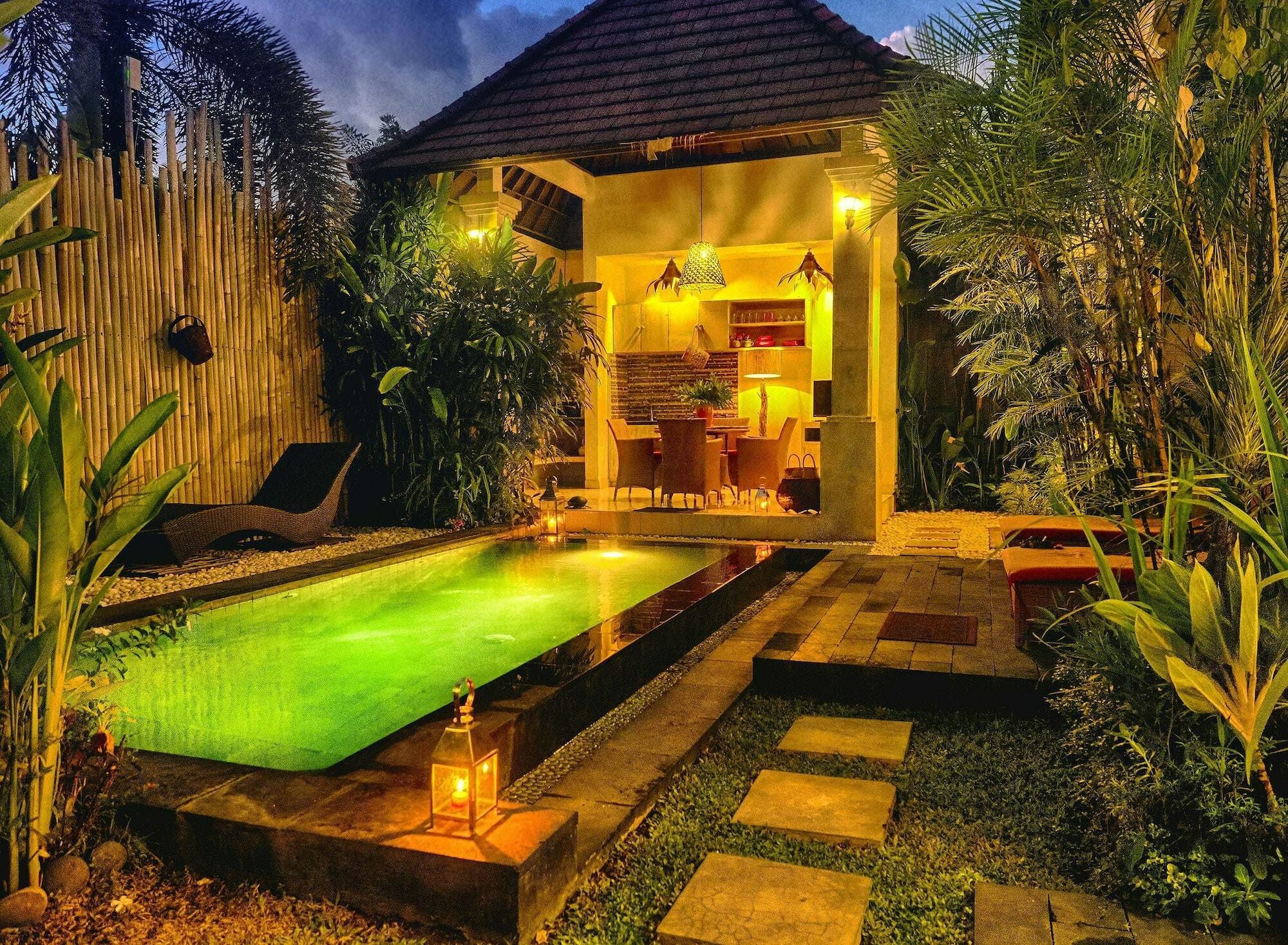 Garden Villas 塞米亚克 外观 照片